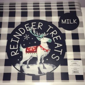 New Holiday Treat Set Of Four Placemats